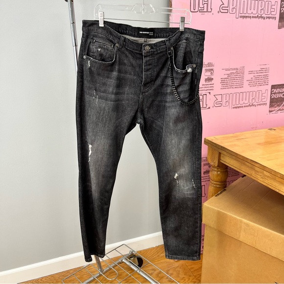 The Kooples Jeans 8 The Kooples Mens Tapered Chain Detail Jeans